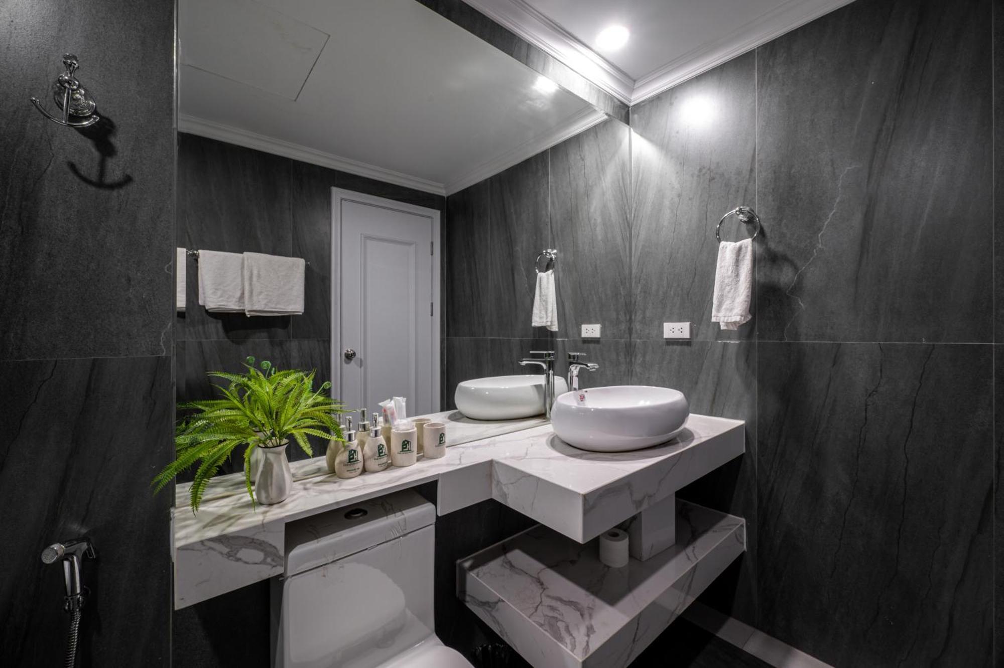 Luxe Paradise Suites Xuan Dieu Hanói Exterior foto